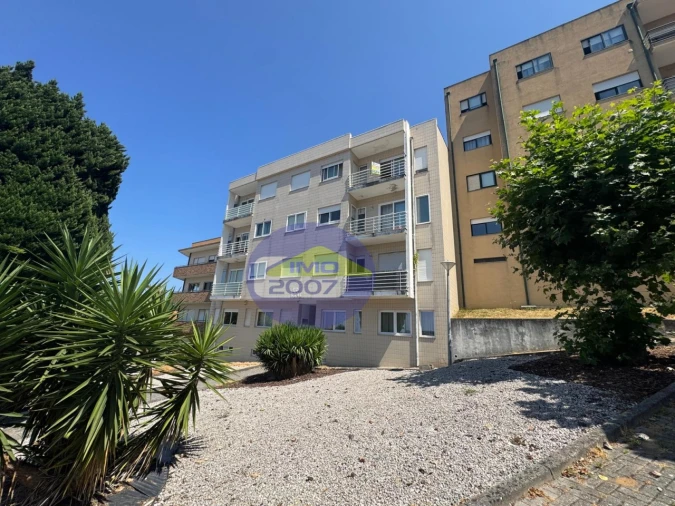 Apartamento T4 para Venda em São João de Ver