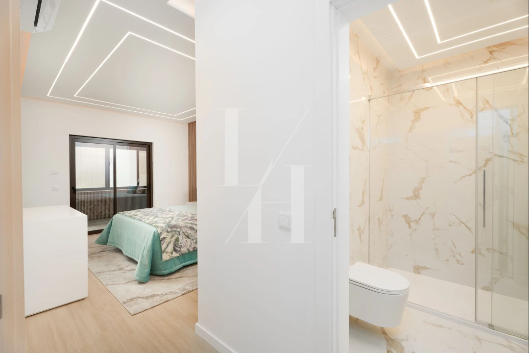 Apartamento T2 para Venda em Quarteira Foto 20