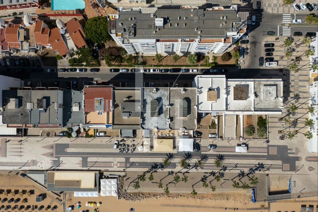 Apartamento T2 para Venda em Quarteira Foto 27