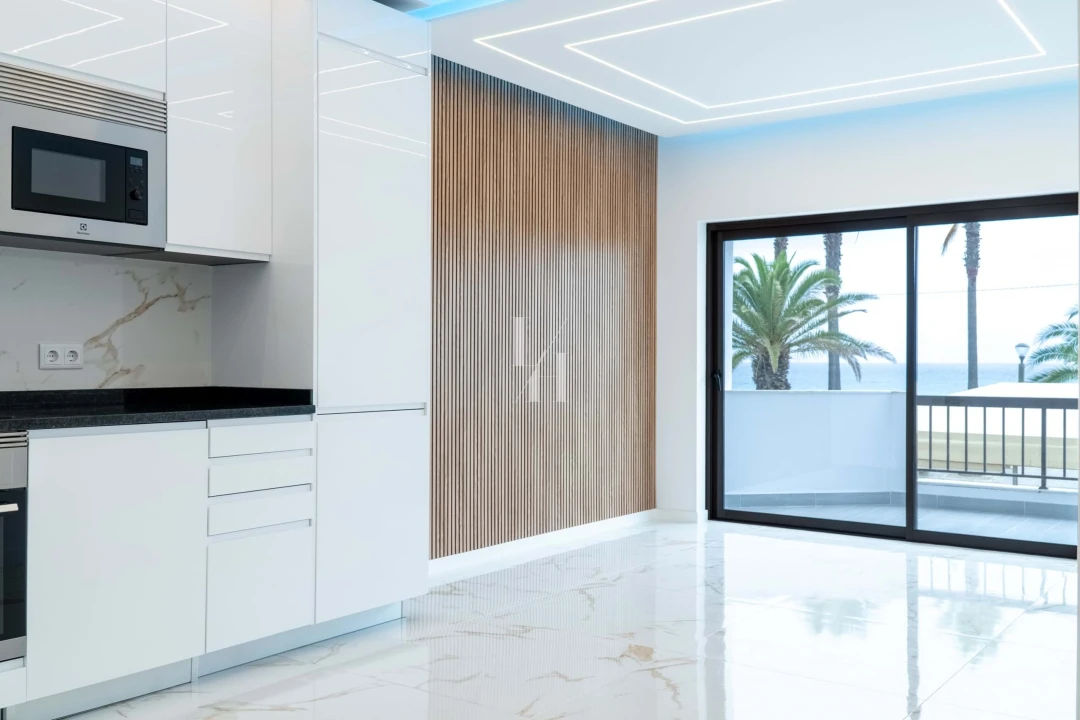 Apartamento T2 para Venda em Quarteira Foto 2