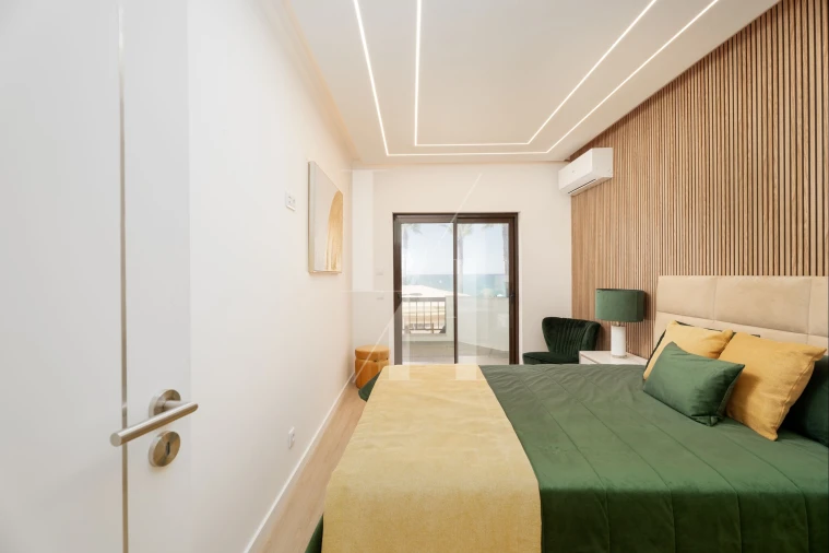 Apartamento T2 para Venda em Quarteira Foto 11