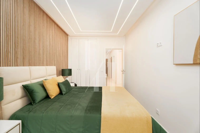 Apartamento T2 para Venda em Quarteira Foto 10