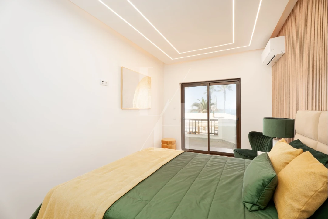 Apartamento T2 para Venda em Quarteira Foto 12