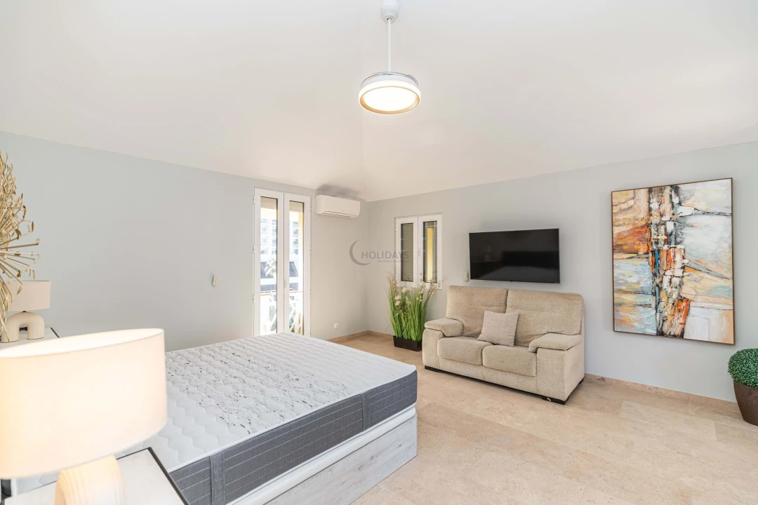 Apartamento T4 para Venda em Quarteira Foto 19