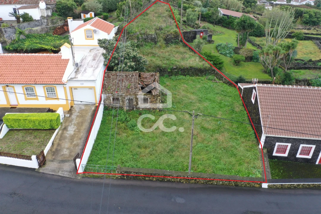 Terreno para Venda em Biscoitos Foto 4