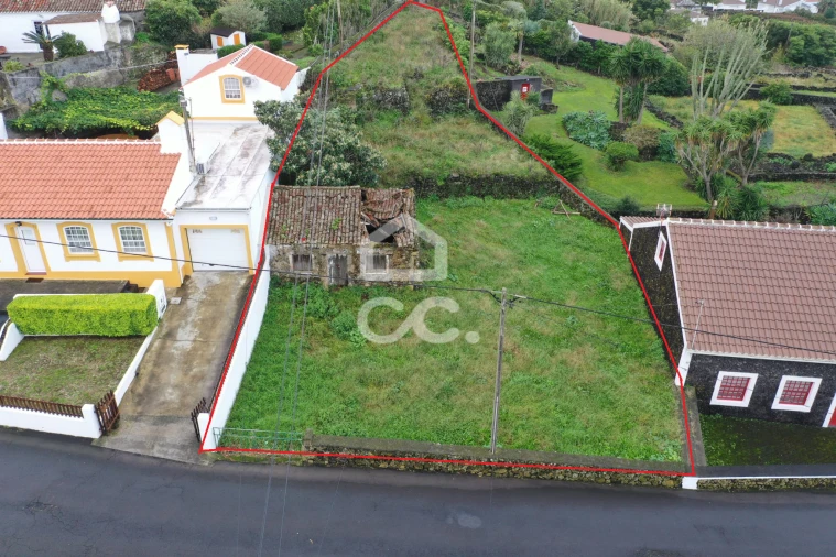 Terreno para Venda em Biscoitos Foto 4