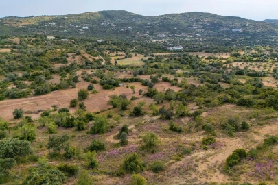 Terreno para Venda em Faro (Sé e São Pedro)