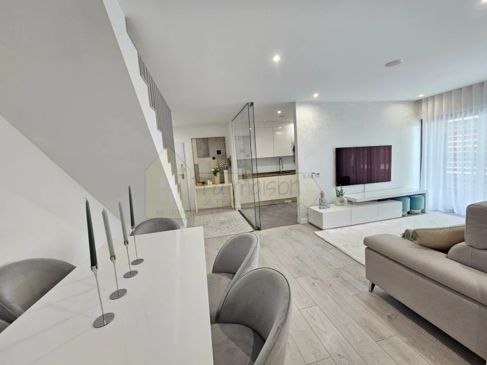 Apartamento T3 para Venda em Montenegro Foto 14
