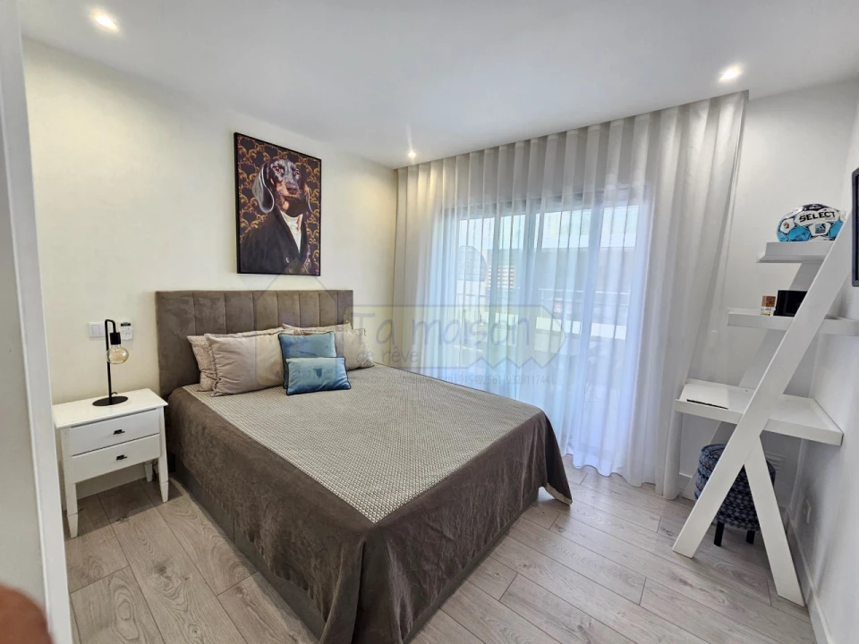 Apartamento T3 para Venda em Montenegro Foto 25