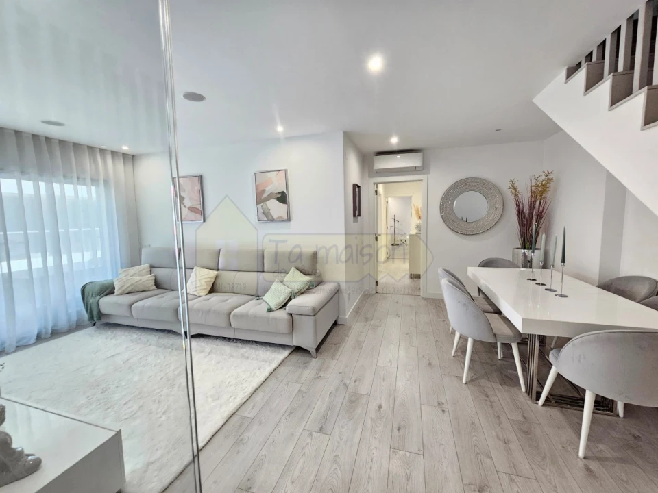 Apartamento T3 para Venda em Montenegro Foto 33