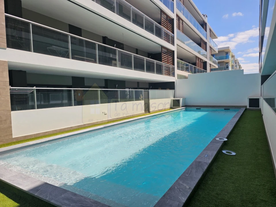 Apartamento T3 para Venda em Montenegro Foto 38