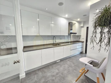 Apartamento T3 para Venda em Montenegro