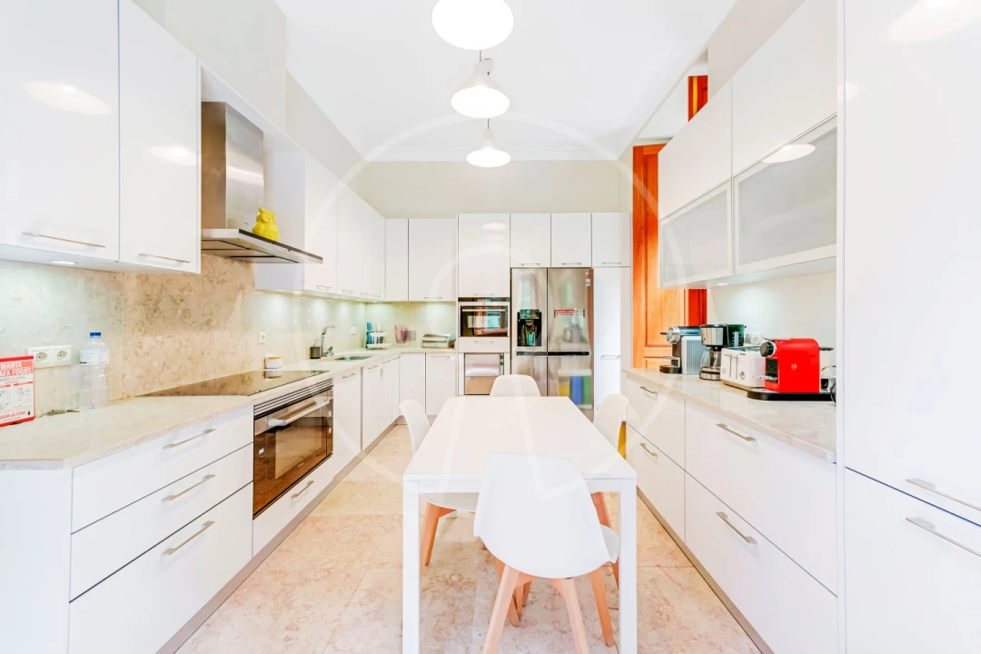 Moradia T7 para Venda em Santa Maria e São Miguel, São Martinho, São Pedro Penaferrim Foto 14