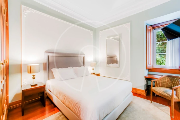 Moradia T7 para Venda em Santa Maria e São Miguel, São Martinho, São Pedro Penaferrim Foto 23