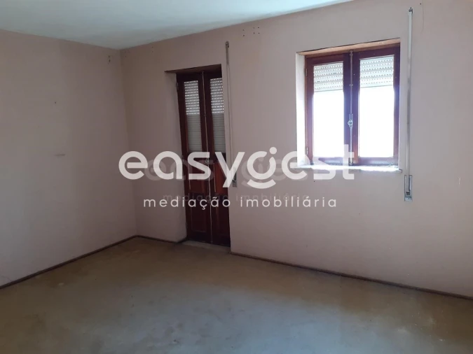 Moradia T4 para Venda em Girabolhos