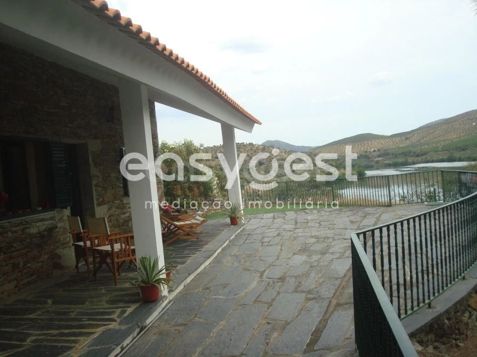 Quinta T2 para Venda em Ligares Foto 2