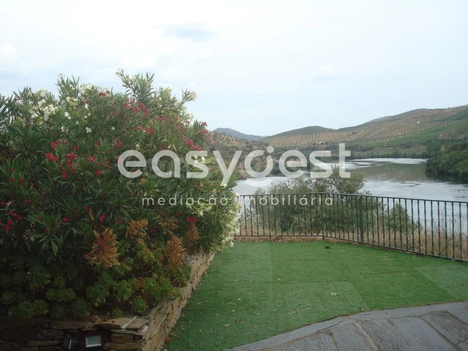 Quinta T2 para Venda em Ligares Foto 8