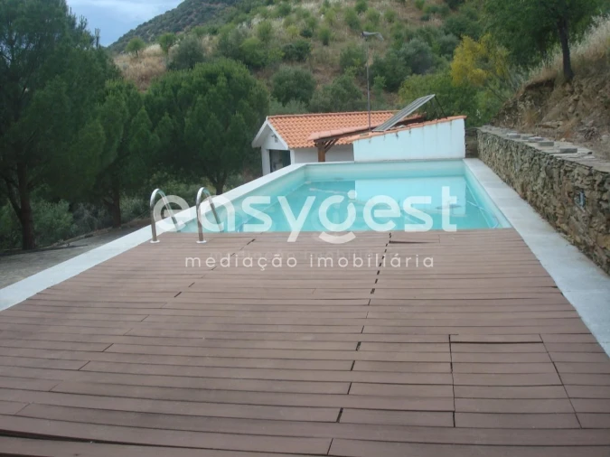 Quinta T2 para Venda em Ligares Foto 4