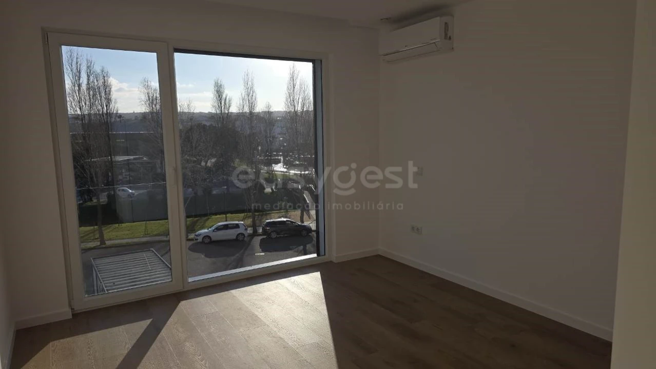 Apartamento T3 para Venda em Lourinhã e Atalaia Foto 7