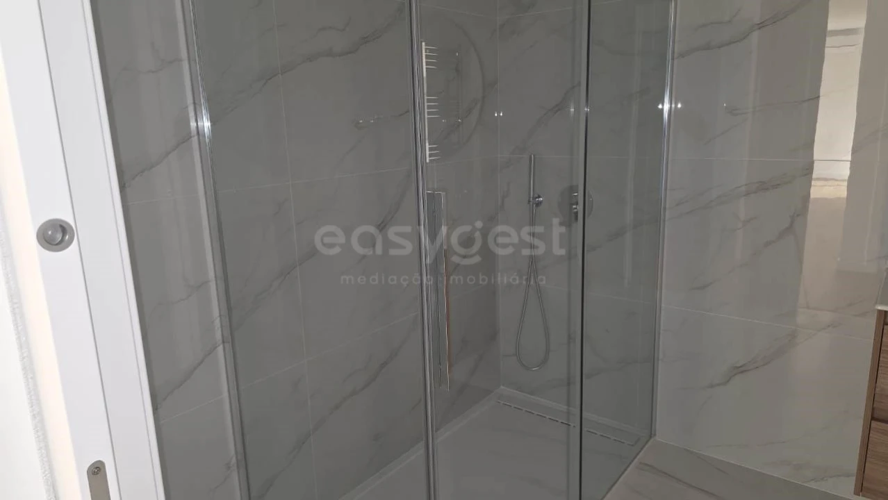 Apartamento T3 para Venda em Lourinhã e Atalaia Foto 15