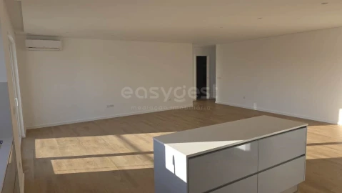 Apartamento T3 para Venda em Lourinhã e Atalaia
