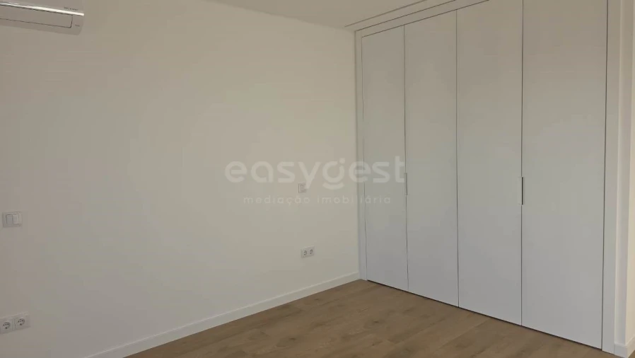 Apartamento T3 para Venda em Lourinhã e Atalaia Foto 8