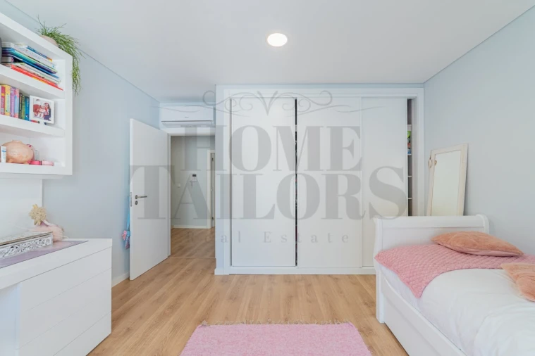 Moradia T3 para Venda em Ramada e Caneças Foto 17