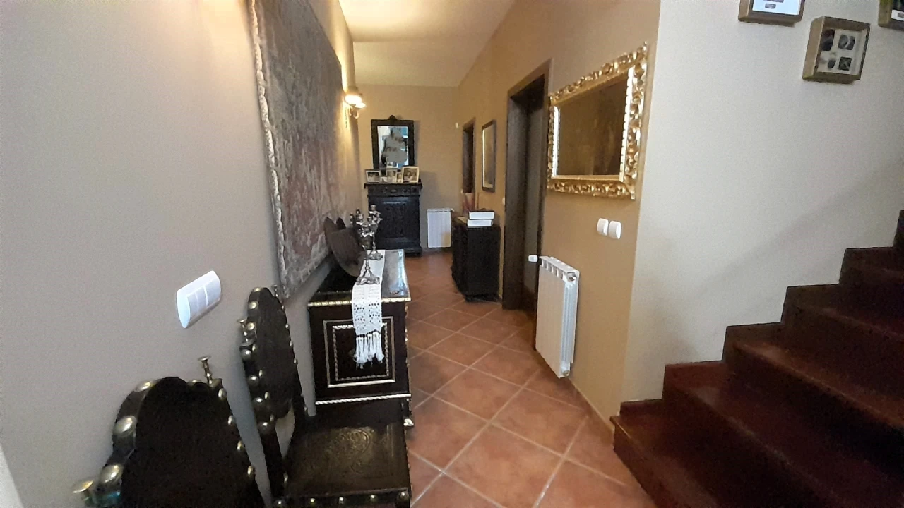 Moradia T3 para Venda em Loivo Foto 16