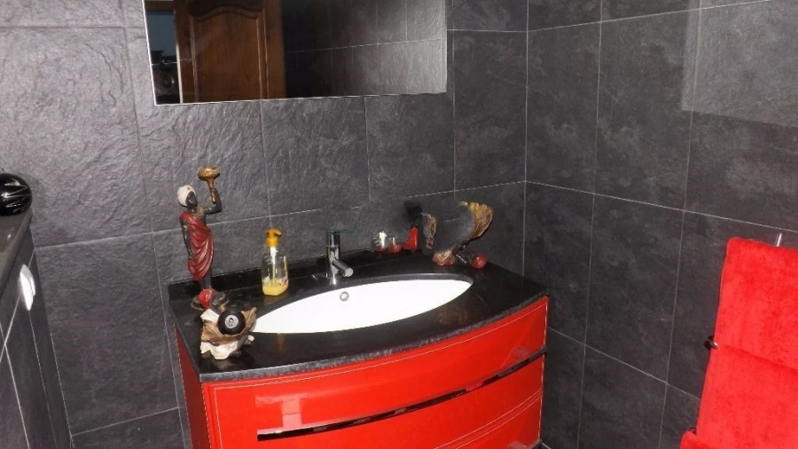 Moradia T3 para Venda em Loivo Foto 28