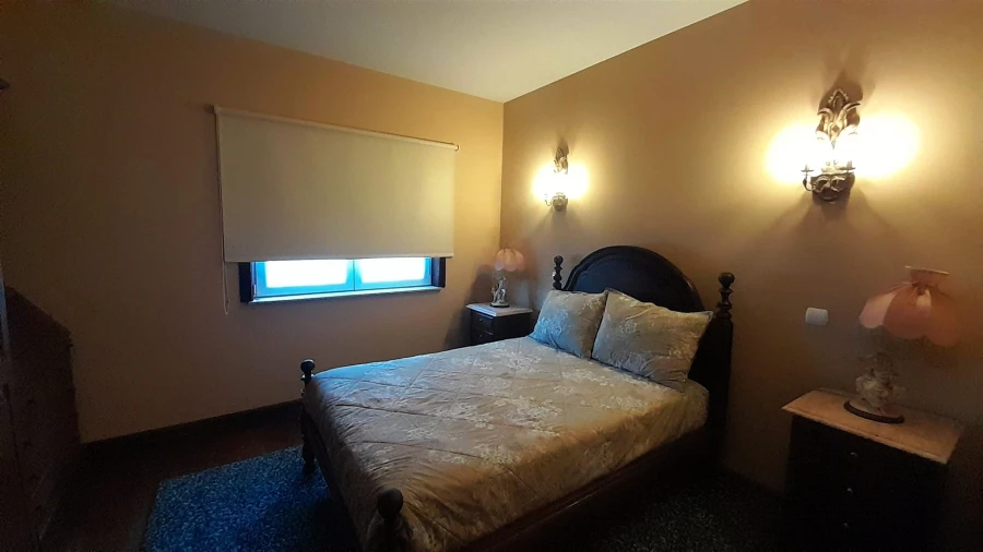 Moradia T3 para Venda em Loivo Foto 30