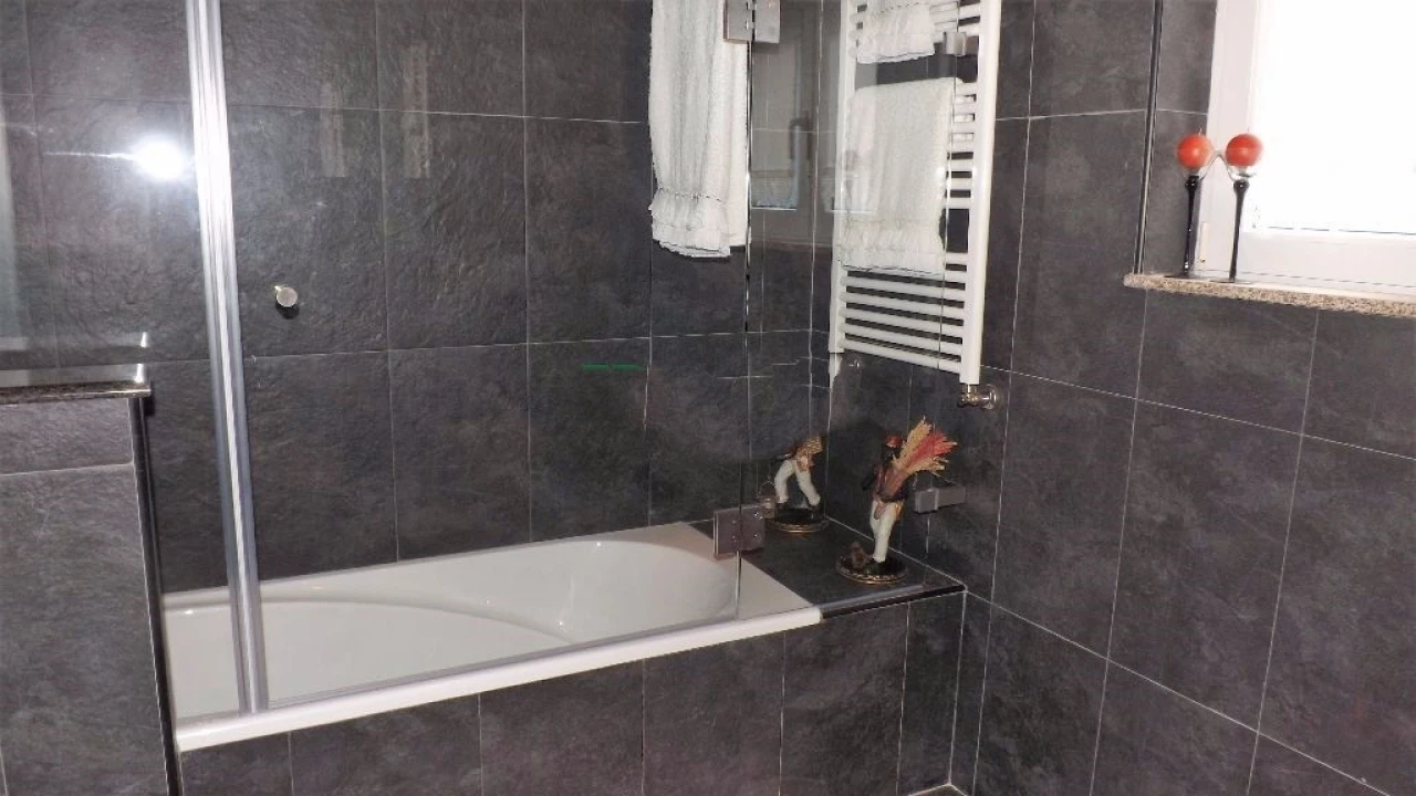 Moradia T3 para Venda em Loivo Foto 27