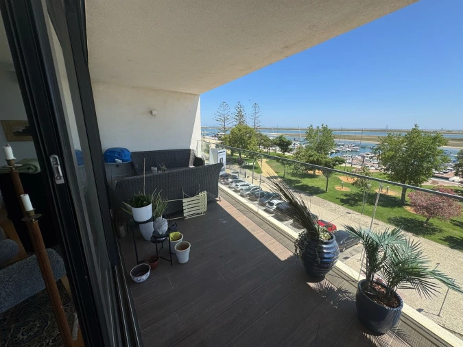 Apartamento T2 para Venda em Olhão Foto 21