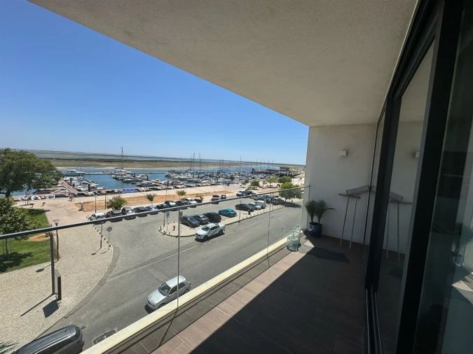 Apartamento T2 para Venda em Olhão Foto 23