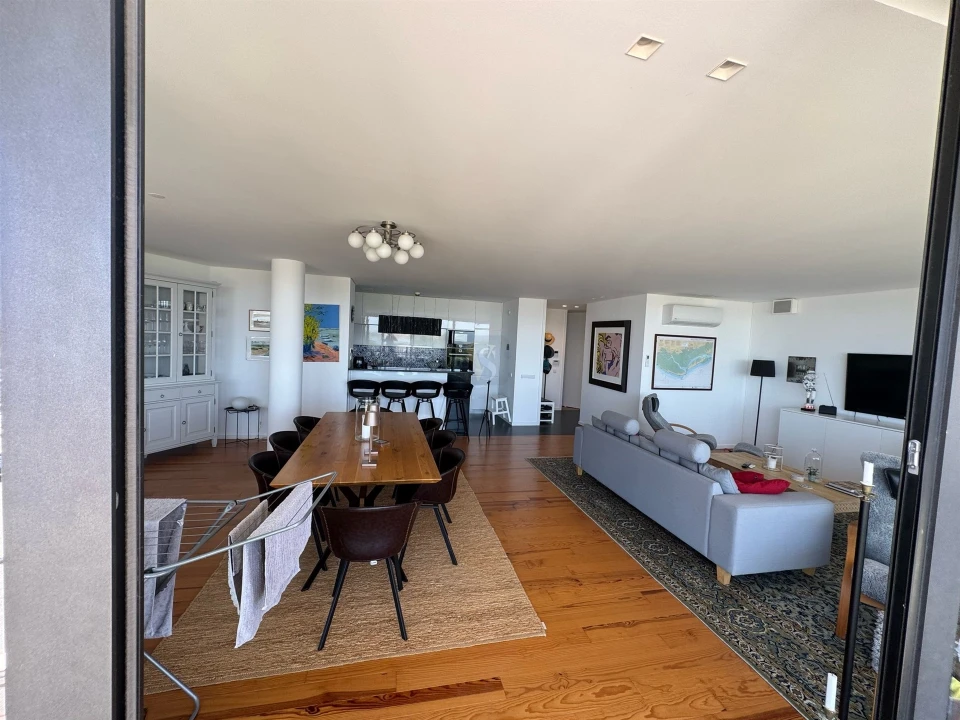 Apartamento T2 para Venda em Olhão Foto 17