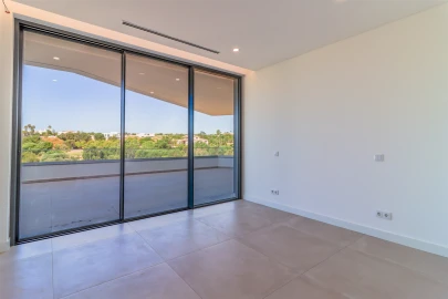 Moradia T4 para Venda em Lagos (São Sebastião e Santa Maria)