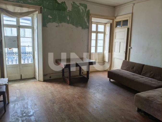 Moradia T4 para Venda em Ribeirinha Foto 11