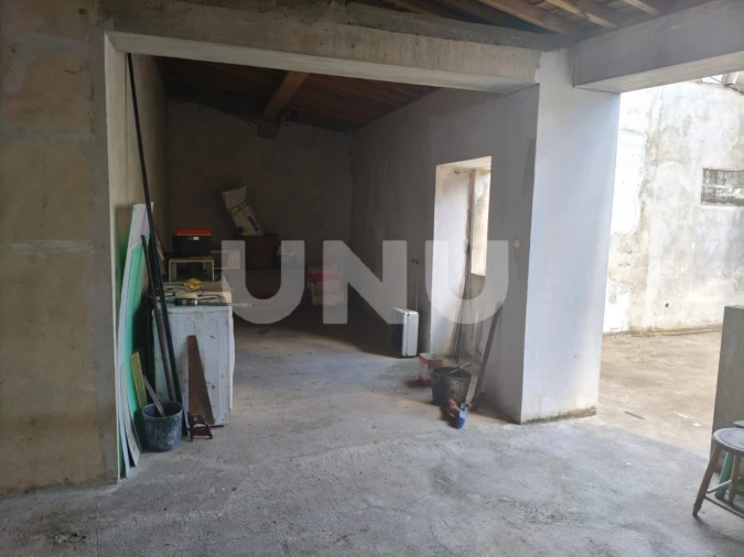 Moradia T4 para Venda em Ribeirinha Foto 17