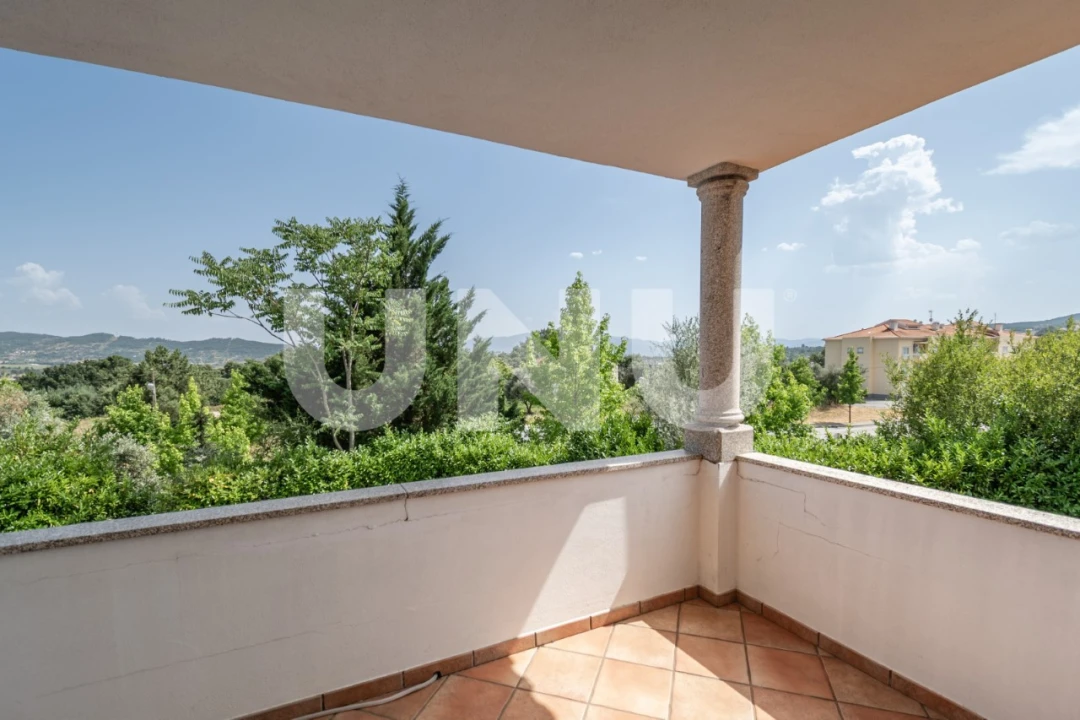 Moradia T5 para Venda em Tortosendo Foto 49