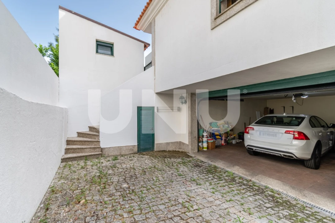 Moradia T5 para Venda em Tortosendo Foto 57