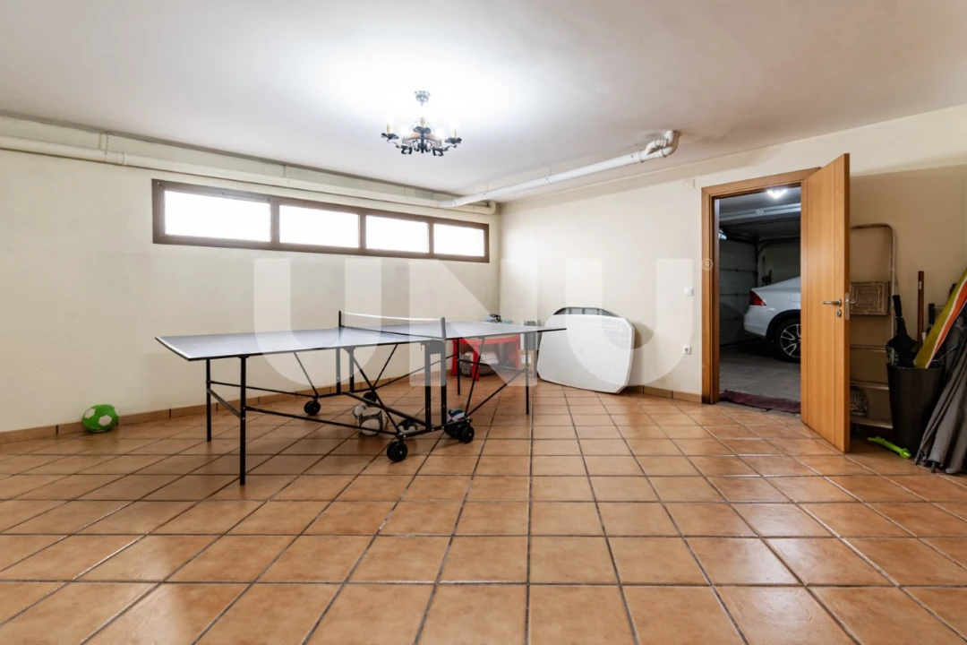 Moradia T5 para Venda em Tortosendo Foto 59