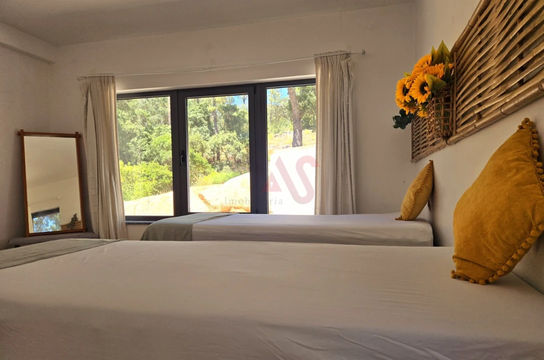 Moradia T5 para Venda em Monchique Foto 34