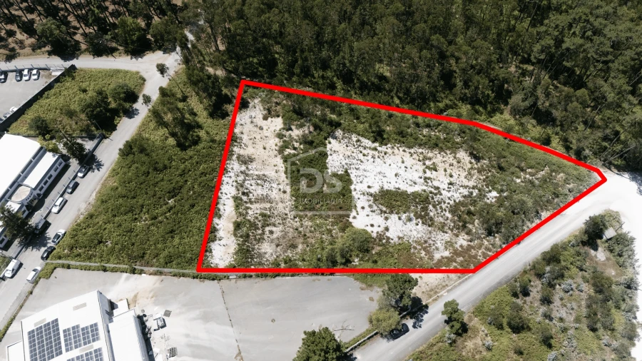 Terreno Comércio / Armazém para Venda em Marinha Grande