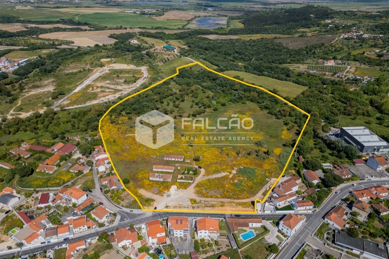 Terreno Misto para Venda em Marvila, Ribeira Santarém, São Salvador, São Nicolau Foto 2