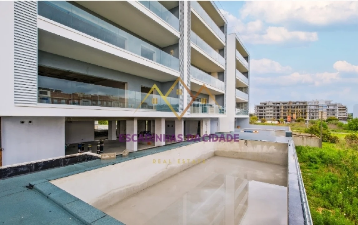 Apartamento T4 para Venda em Montijo e Afonsoeiro Foto 7