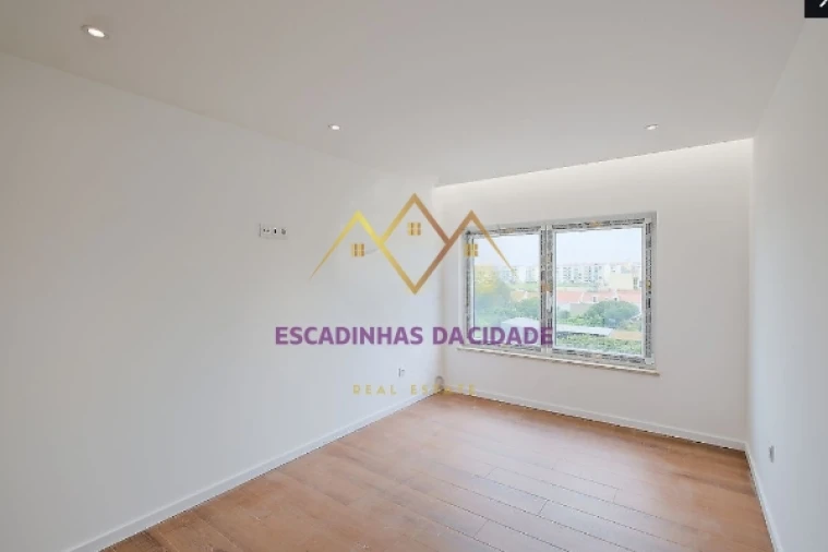 Apartamento T4 para Venda em Montijo e Afonsoeiro Foto 23
