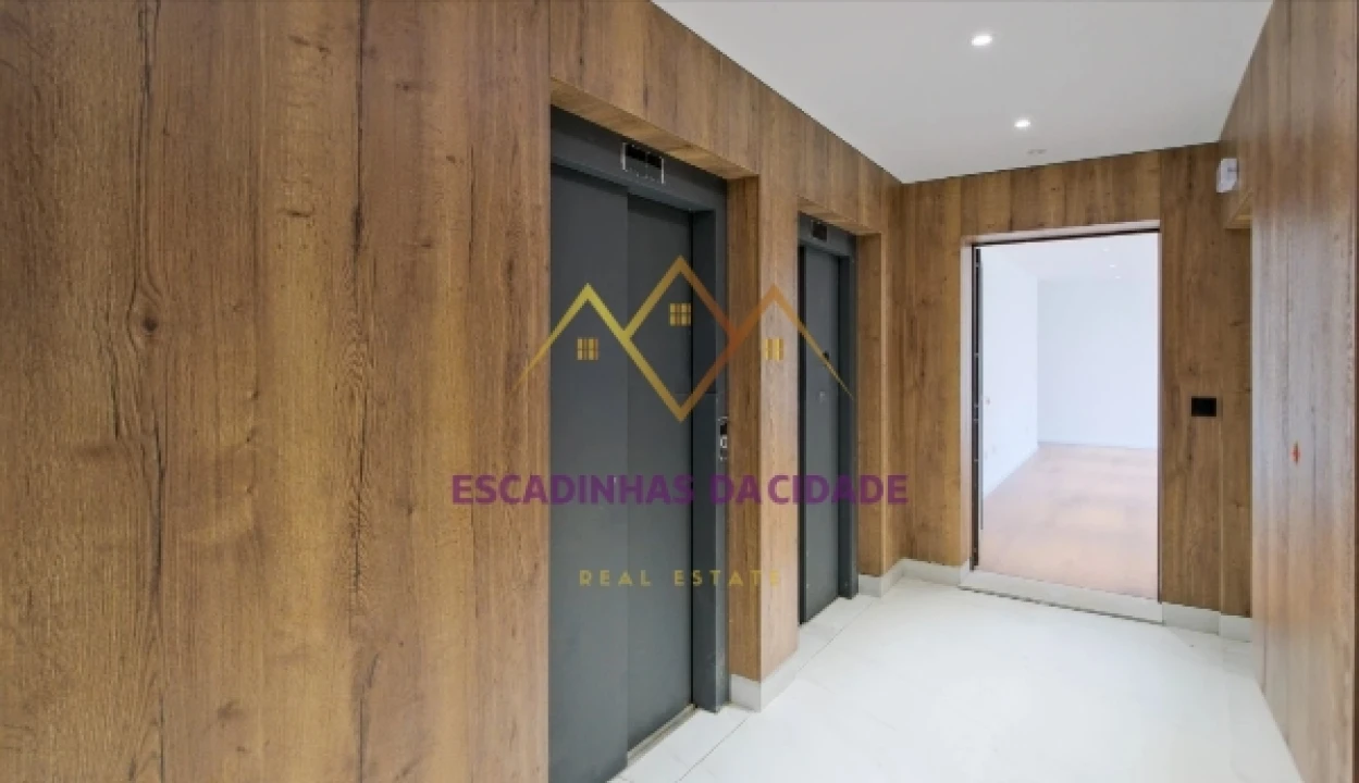 Apartamento T4 para Venda em Montijo e Afonsoeiro Foto 9