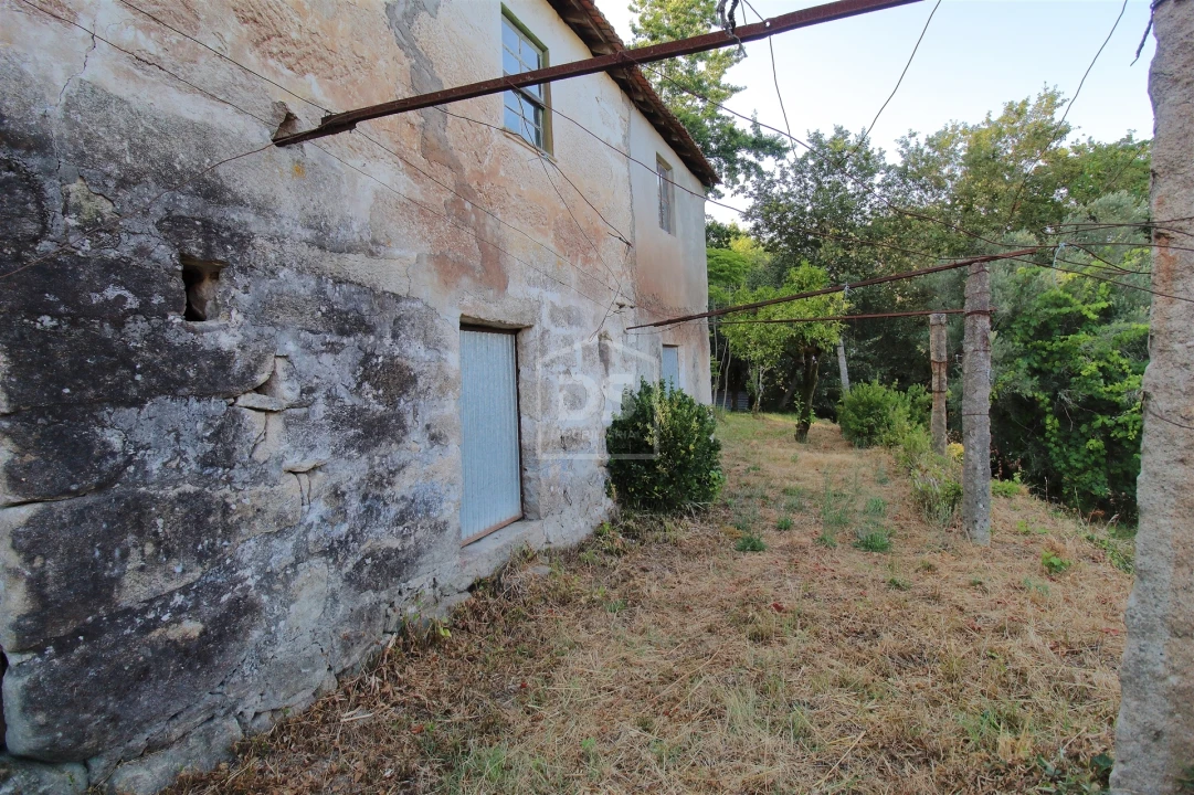 Moradia T2 para Venda em Boelhe Foto 10