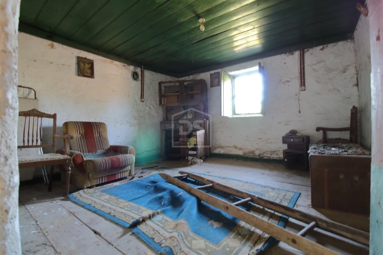 Moradia T2 para Venda em Boelhe Foto 4