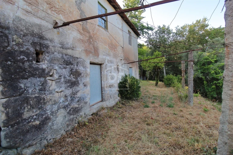 Moradia T2 para Venda em Boelhe Foto 10