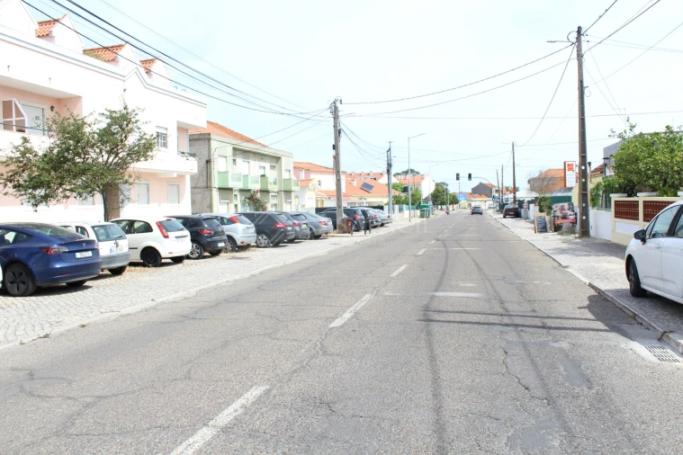 Moradia T3 para Venda em Alcochete Foto 28